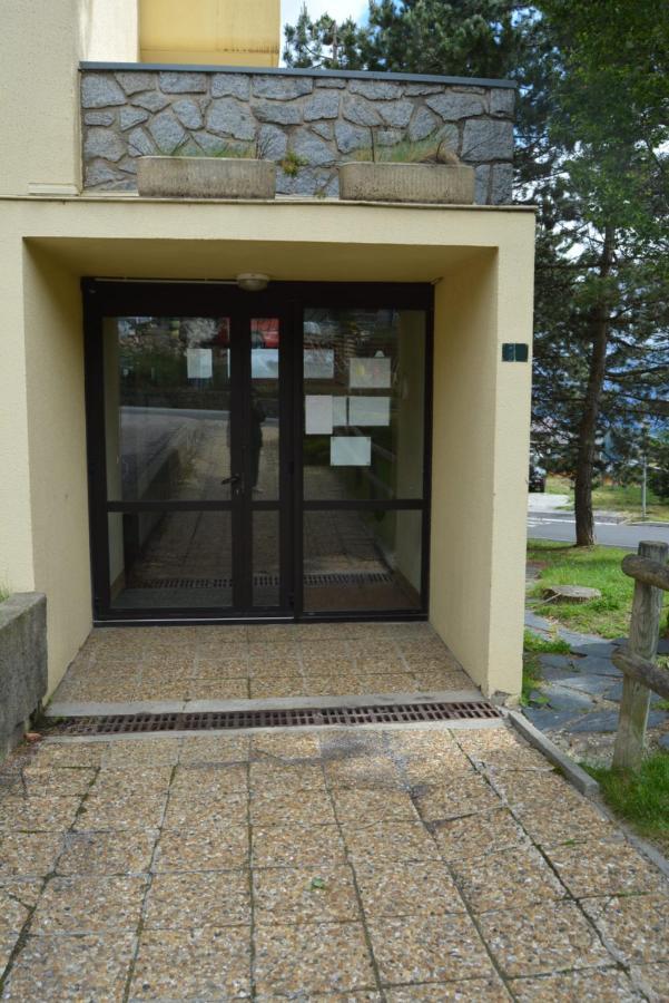 Studio Marmotte Font-Romeu 4 Personnes Avec Balcon Residence Val Soleil Entierement Renove En Juin 2021 Place De Parking & Wifi Gratuit , Draps & Serviettes De Toilettes Non Inclus, Sabanas Y Toallas No Incluidos المظهر الخارجي الصورة
